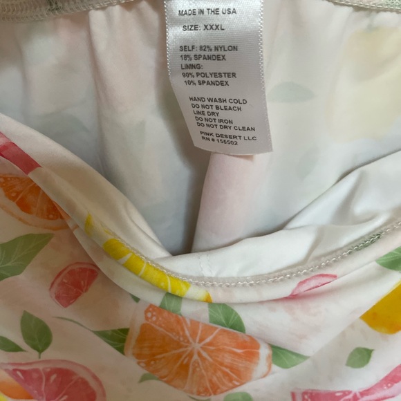 NWT Pink Desert XXXL Fun Fruit Cropped Top - Picture 9 of 11